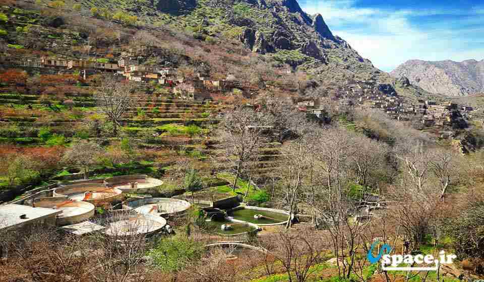طبیعت زیبای روستای داریان-پاوه-استان کرمانشاه